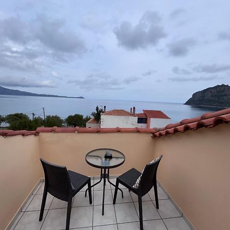 Lazarus Beach Sofitas Монемвасія Екстер'єр фото